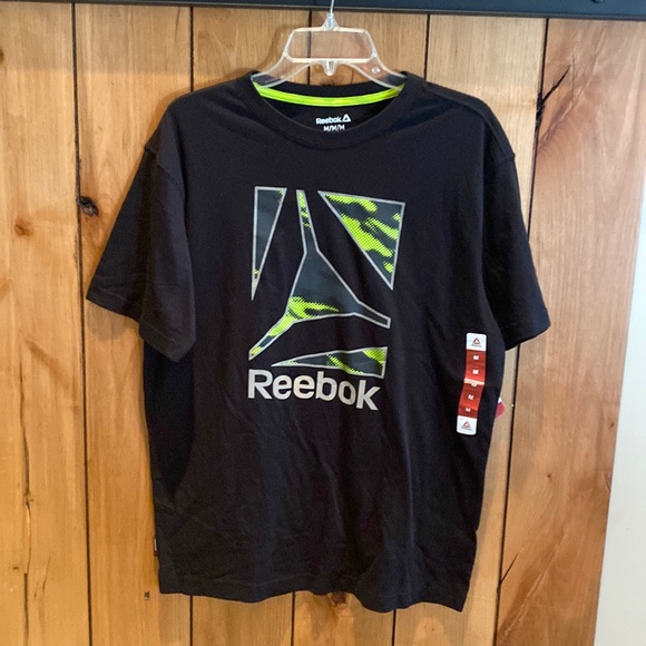 Brand new Reebok shirt - Picture 2 of 4